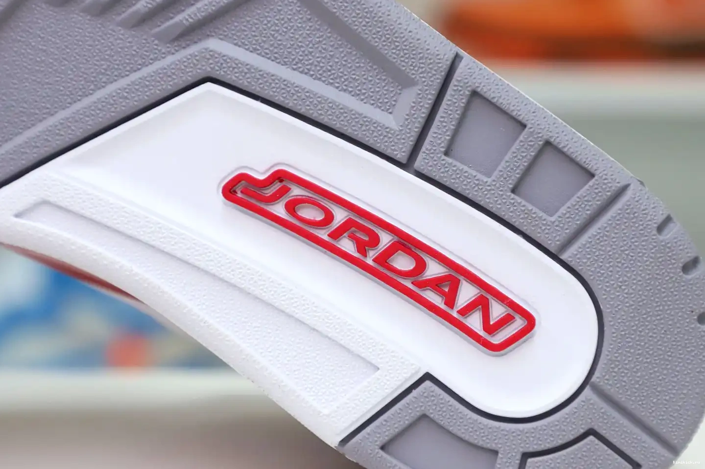 3 Cardinal  Jordan Red(CT8532-126） Kimikick Air Retro 0605